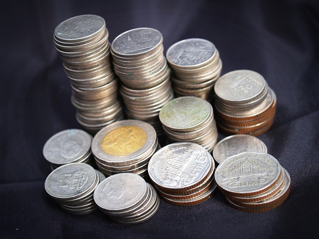 Kde koupit thajské bahty: Směnárny a způsoby směny měn.