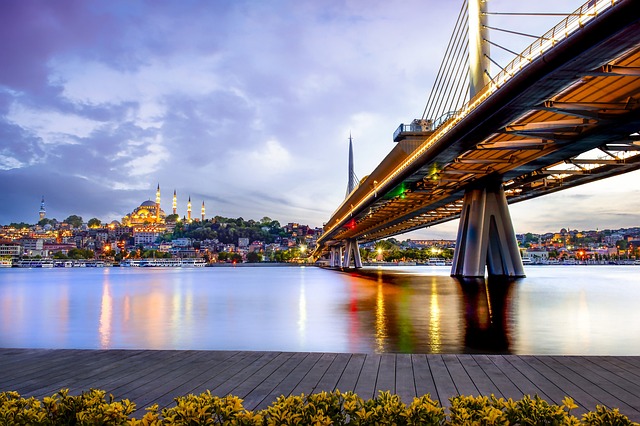 Jak dlouho trvá let z Prahy do Istanbulu? Tipy pro pohodlné cestování!