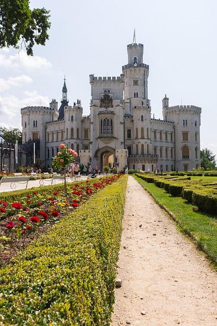 Hrad Hluboká nad Vltavou: Nevšední zážitek ze středověkého panského sídla